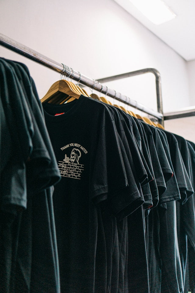 From Fan to Superfan – How Merch Builds Loyalty