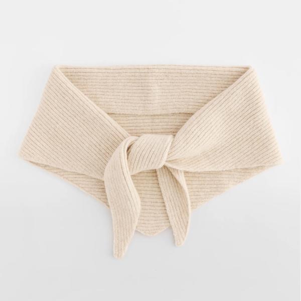 Återvunnet Stickad Triangelscarf